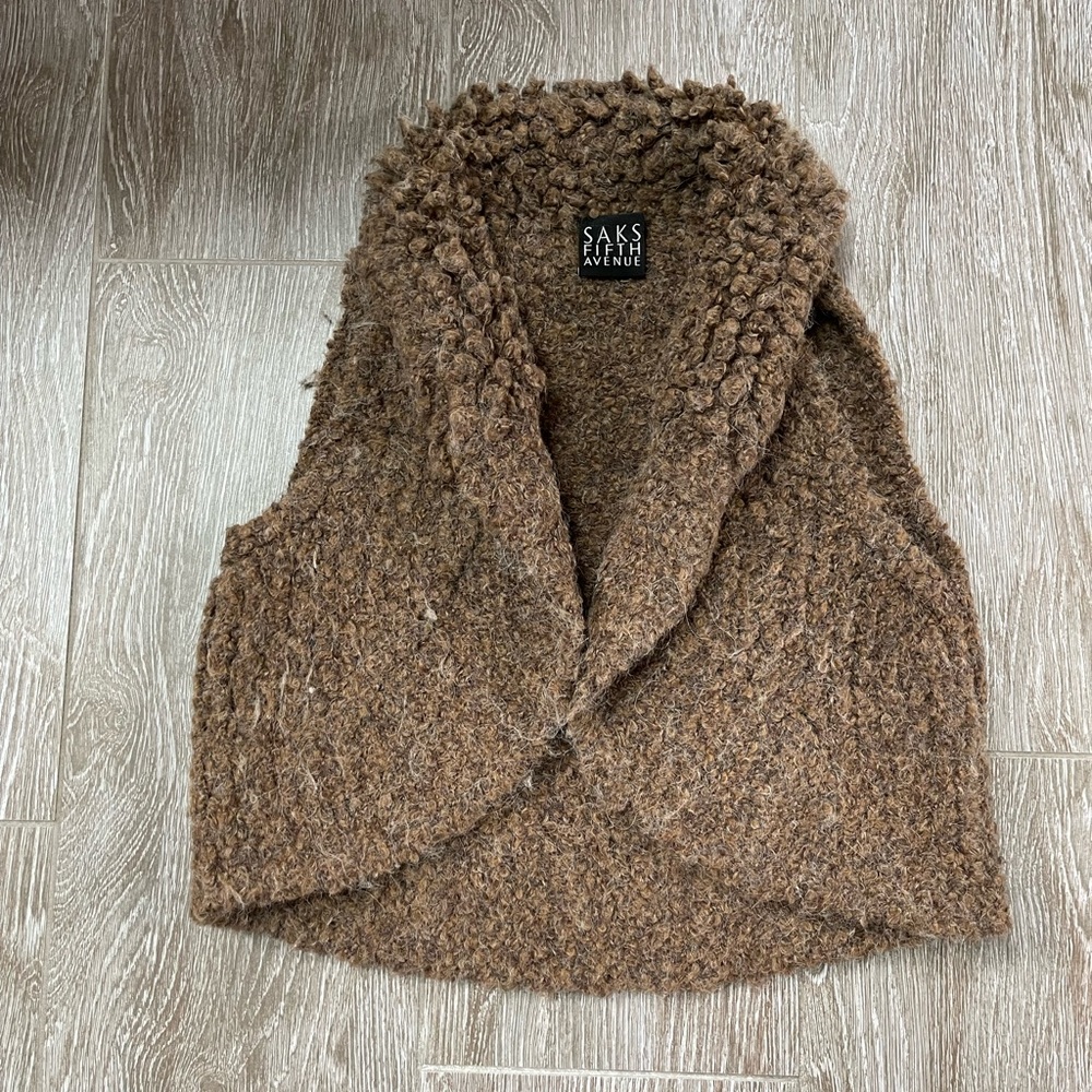 SAKS FIFTH AVENUE KNITTED BROWN COLOR VEST ITALY SZ S